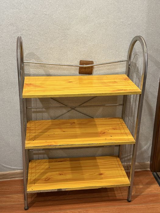 Продам обувницу …