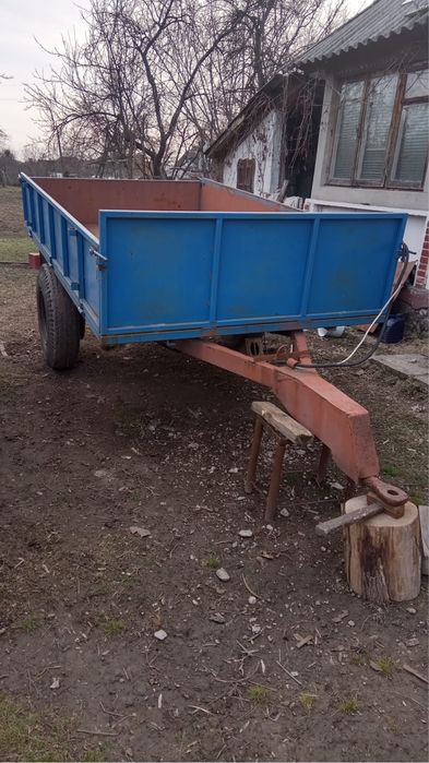 Tractor Universal UTB445