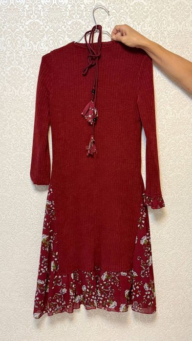 Продам красивые платья на выбор