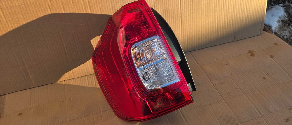 Stop stanga Dacia Logan MCV 2013 2014 / 2015 / 2016 2017