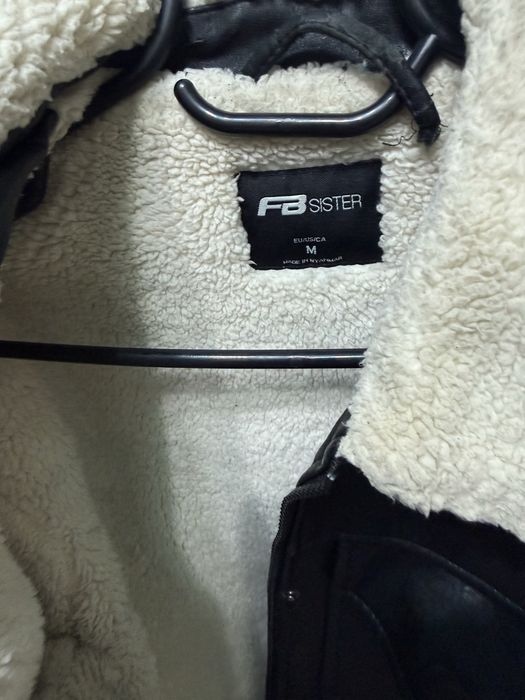 Утепленная кожанка размер 42-44