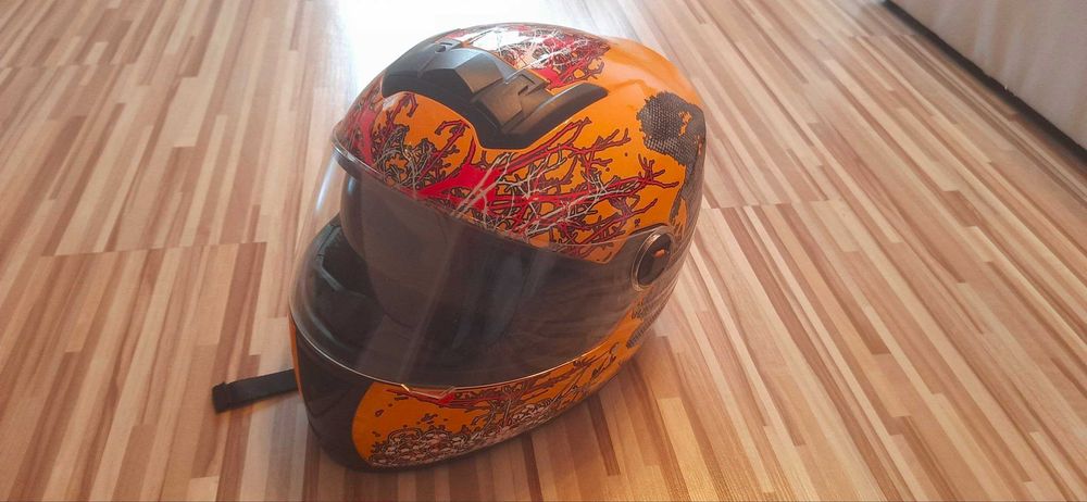 Каска за мотор. Размер S