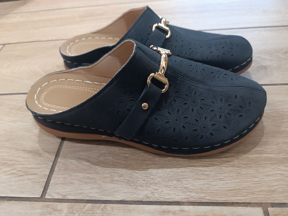 Нови дамски обувки