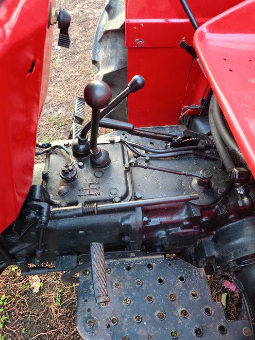 Tractor Universal 445