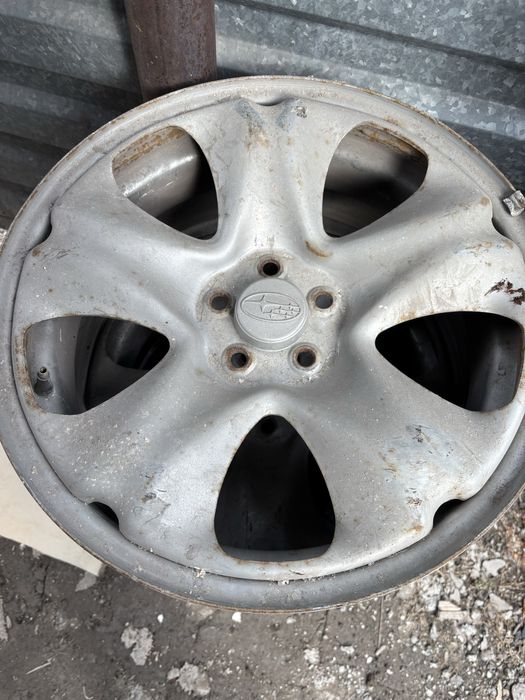 Диски от Субару R17