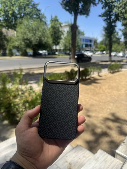 Продается чехол 15 16 17 iphone