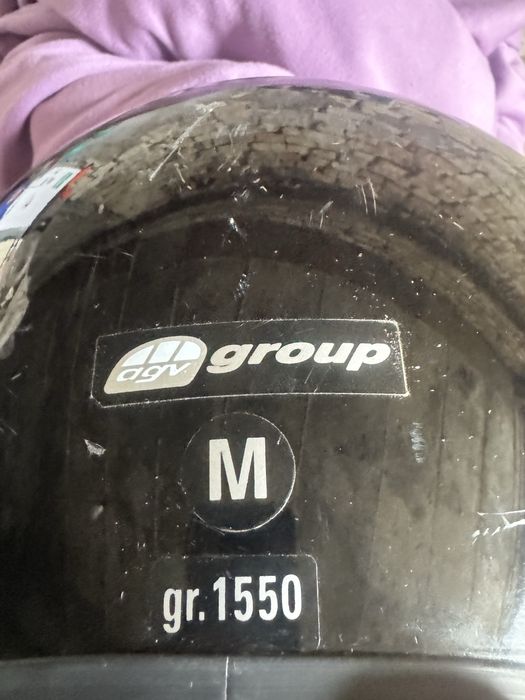 Продавам 2бр каски