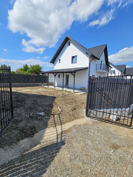 Se vinde casa p+m in Letea veche