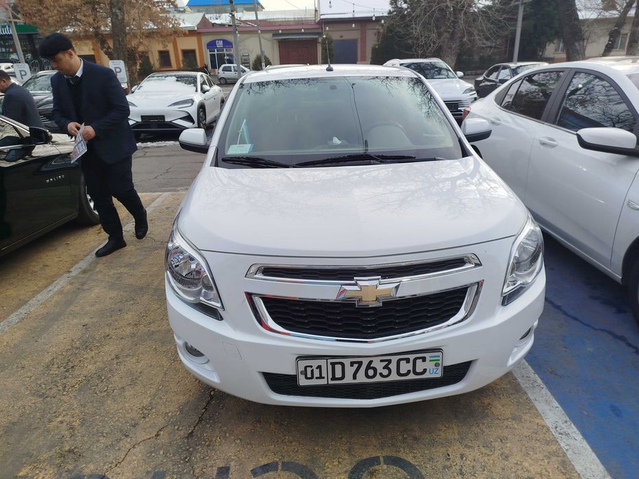 Кобалт сотилади, автомат коробка