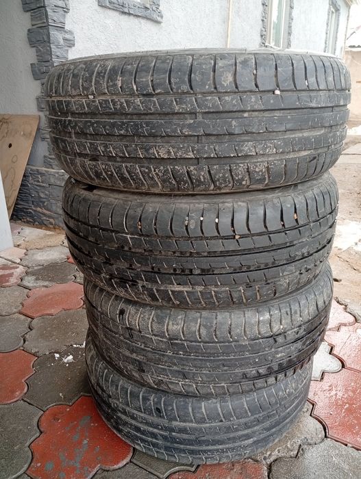 Лениие шины продаю