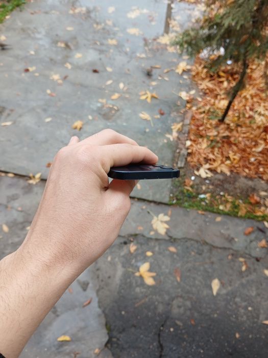 IPhone 12 yaxshi xolat