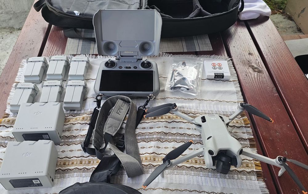 Дрон DJL Mini 4 Pro