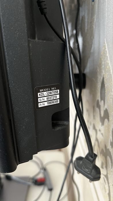 Телевизор Sony KDL-32W705B