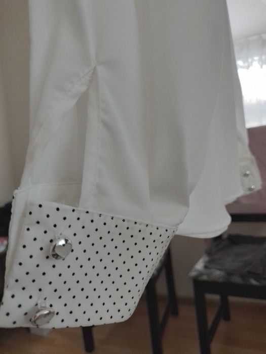 Дамска риза 48 размер