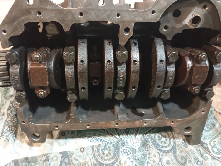 Двигатель Фольксваген 1.8