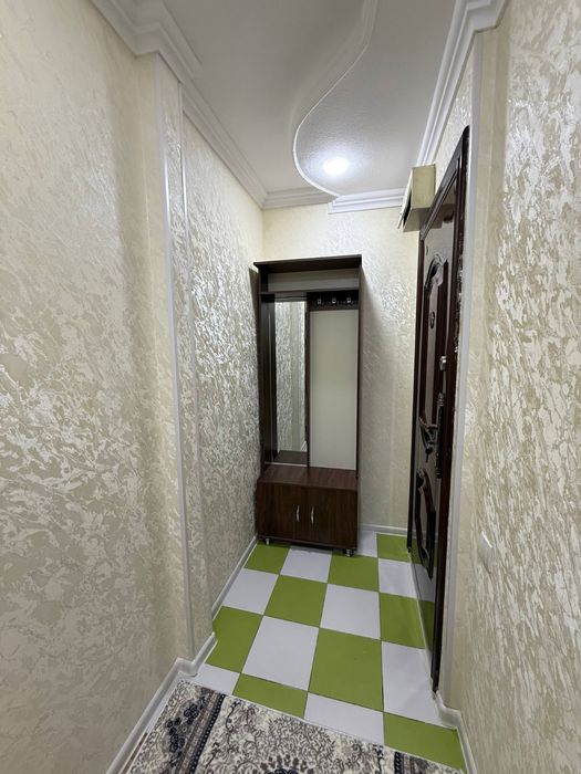 Sirochnega Vagzal saodatda kvartira sotiladi !