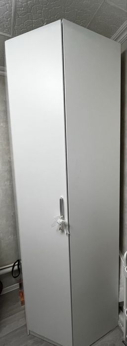 Угловой шкаф 80х80х2300