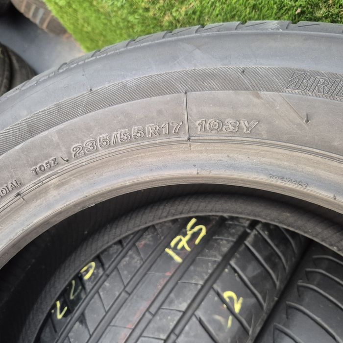 235 55 17 Bridgestone Turanza