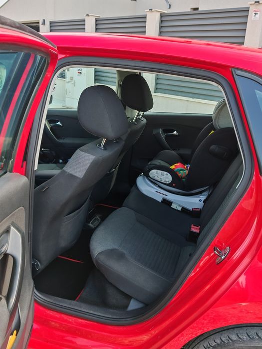 VOLKSWAGEN Polo 2010 — imagine 5
