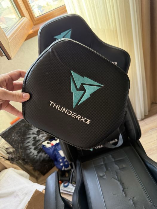 Игровое кресло ThunderX3 TC3 Jet Black (оригинал, Amazon USA)