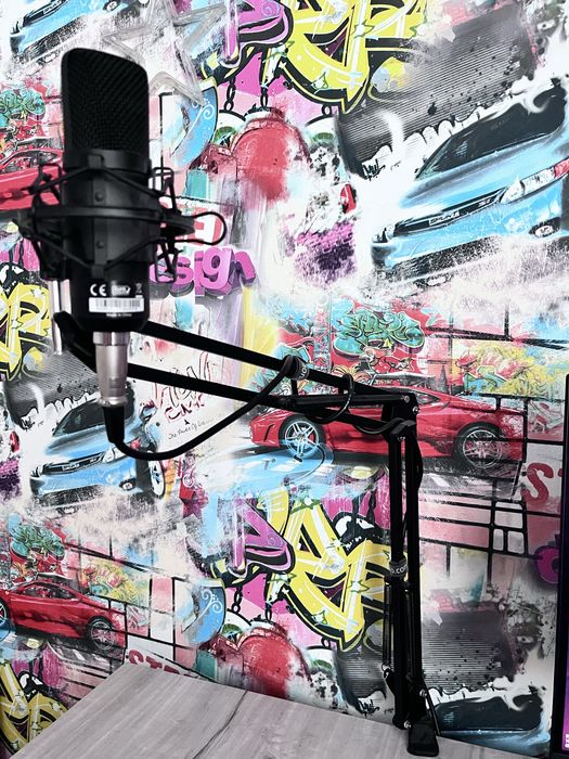 Продам микрофон maono