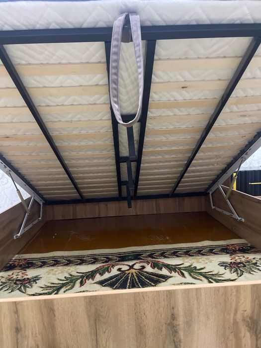 Спалный гарнитур