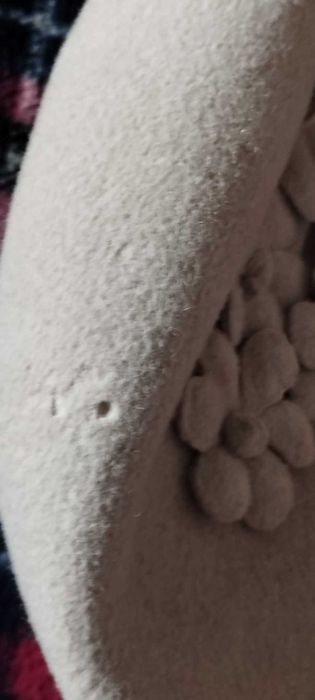 Дамска винтидж филцова шапка (със забележки)