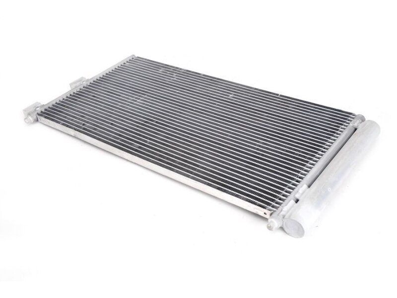 Condensator AC, aer conditionat Fiat Doblo 202010, Idea 202011, Punto 202009, Punto 202003; Lancia Musa 202012, Y 202011, 1.9 MultiJet, 1.3 MultiJet,