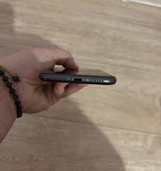 IPhone 11 BLACK 64Гб