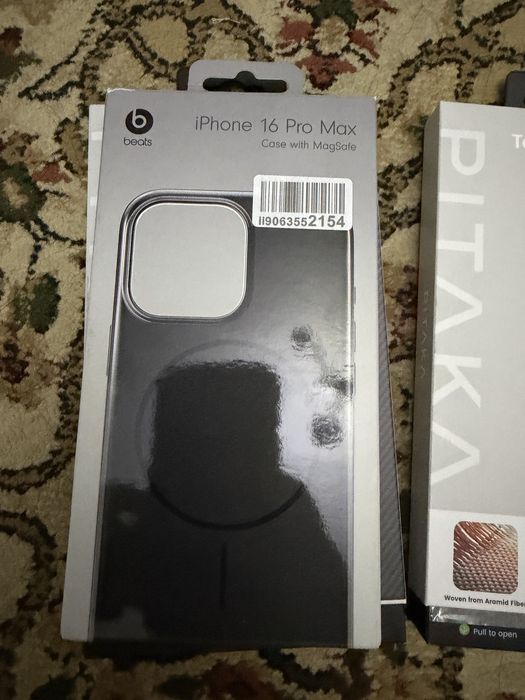Оригинальные чехлы на Iphone 16 pro max