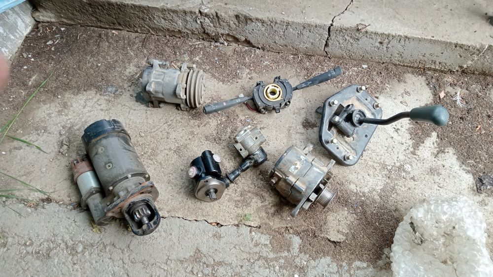 Продам запчасти на камку