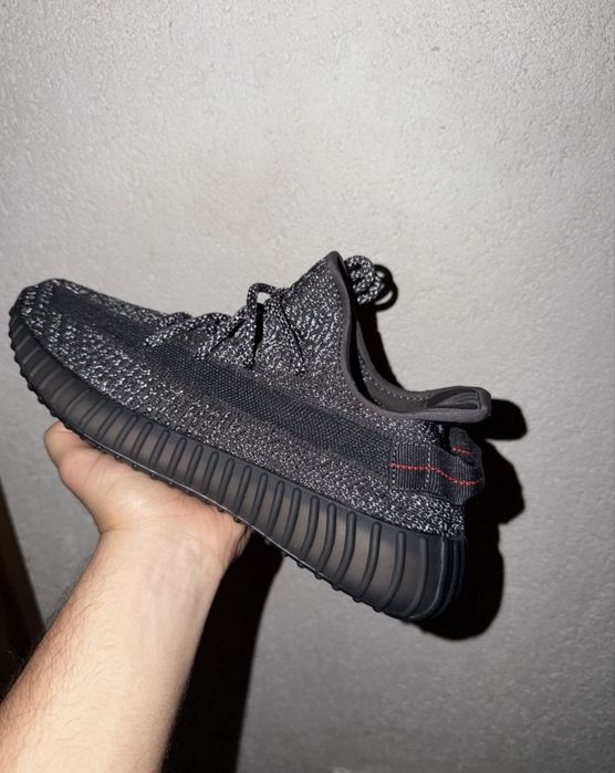 Adidas Yezzy 350 V2 Black