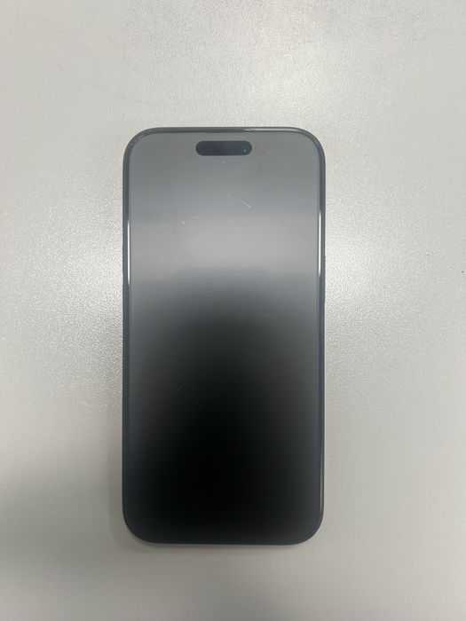 IPhone 15 128 гб 88% акб