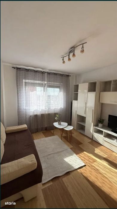 Inchiriez Apartament 1 camera cu centrala, etaj 3 - Micalaca