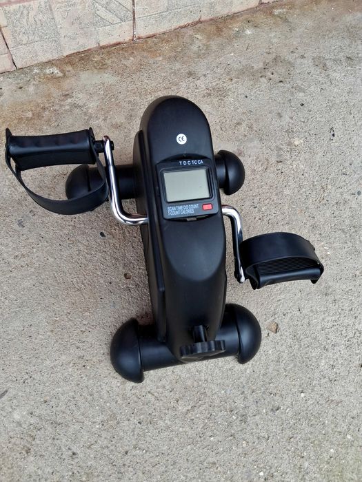 Aparat gimnastica pentru maini si picioare