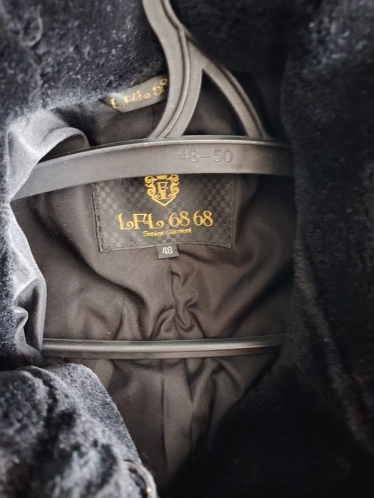 Продам женскую шубу