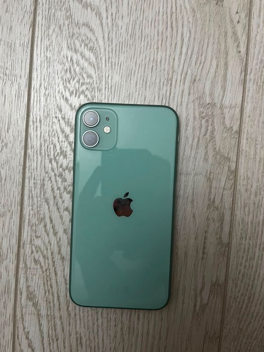Продам Iphone 11