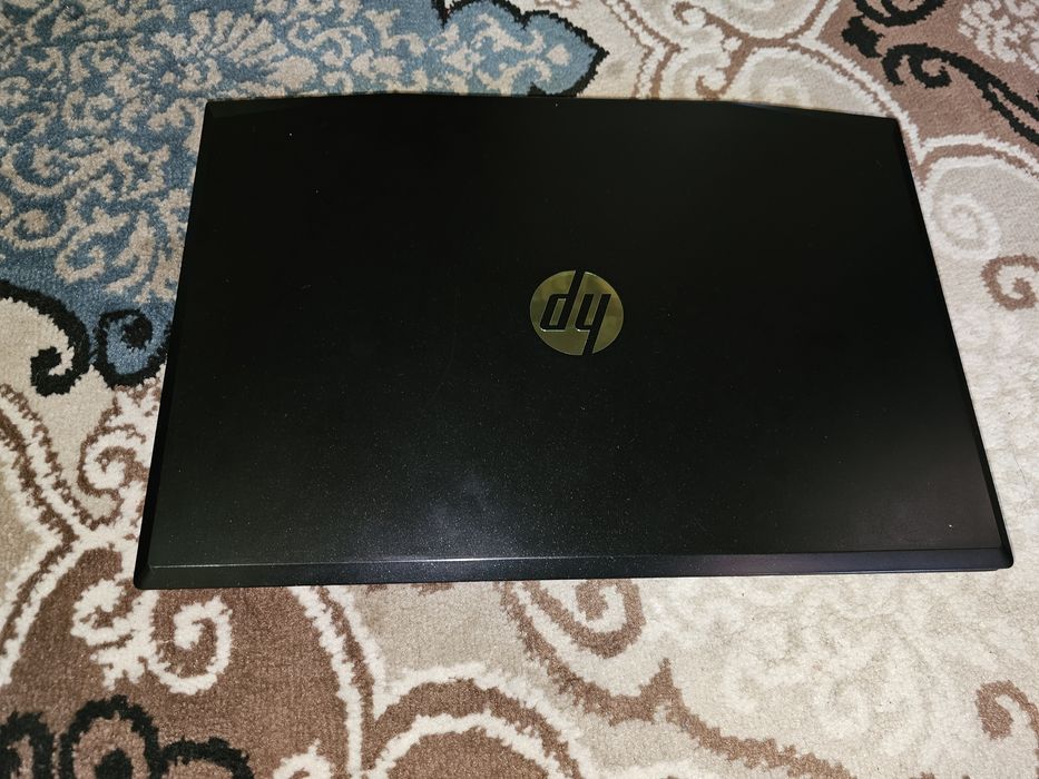 Hp Pavilyon sotiladi i5