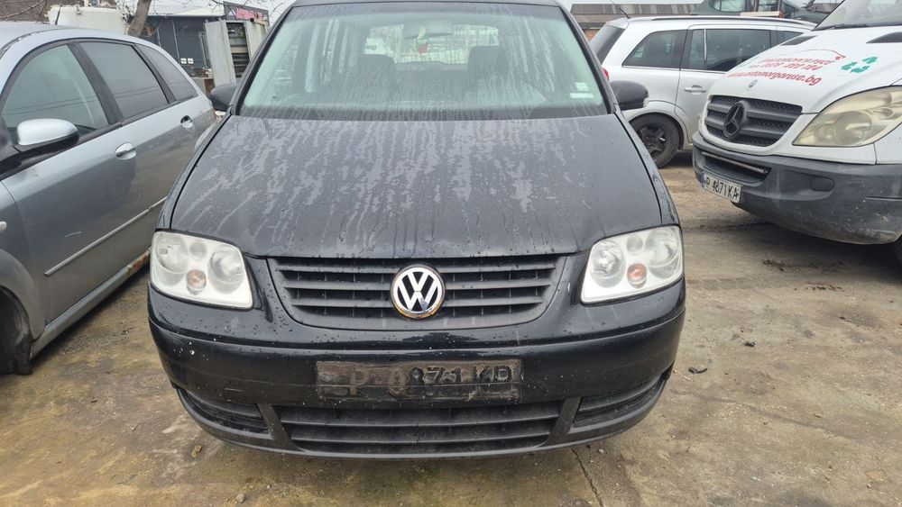 Продавам Volkswagen tauran 1.9 tdi