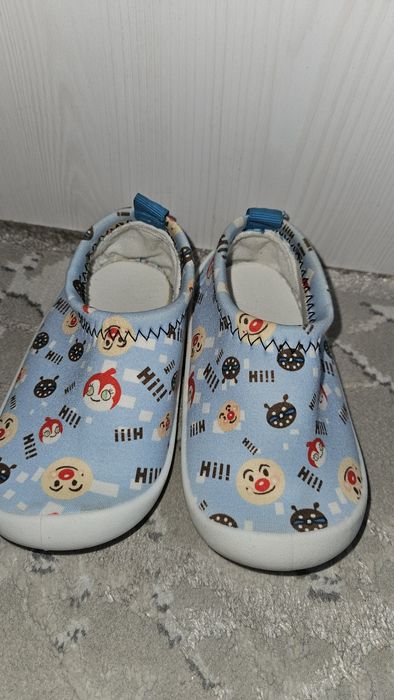 Продам детскую обувь  НЕДОРОГО!!!