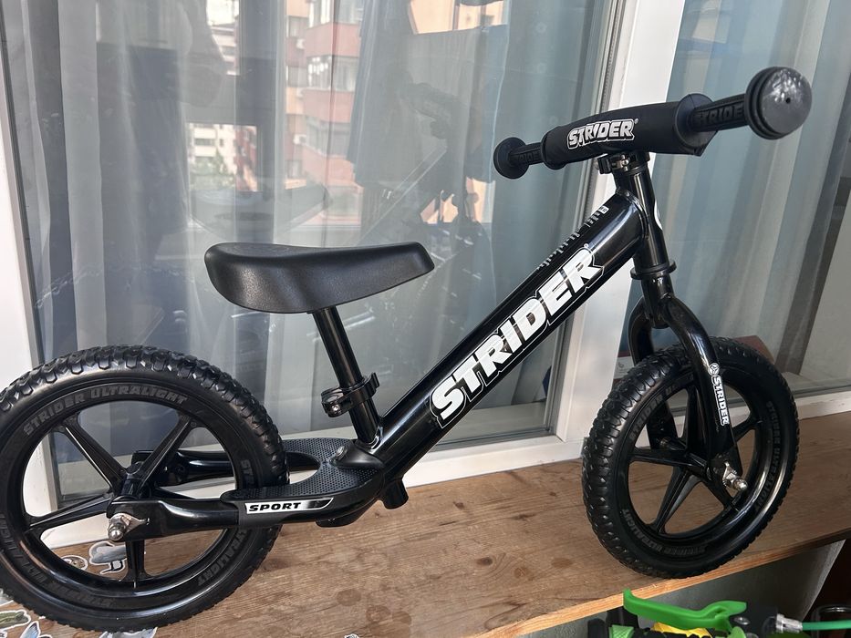 Bicicleta varsta 3-4 ani