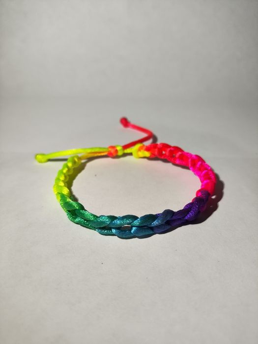 Браслеты (Ручная Работа)