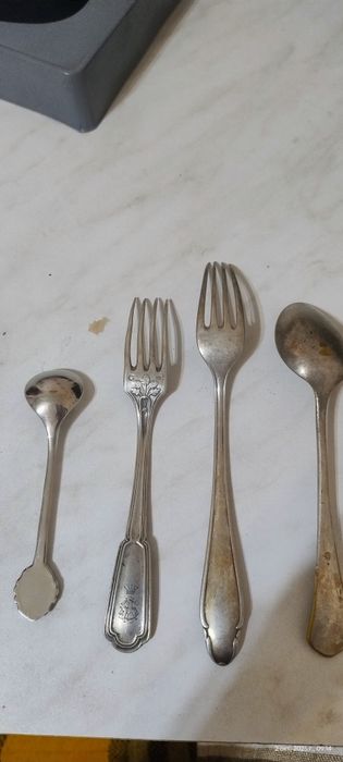 Продам столовое серебро