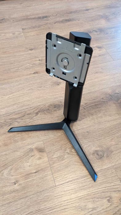 LG UltraGear Стойка за монитор