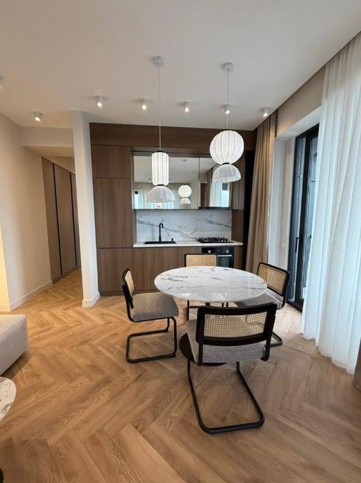 Сдам 2-х комнатную квартиру на Шота Руставели Аския рынок 2/6/9 [P8]