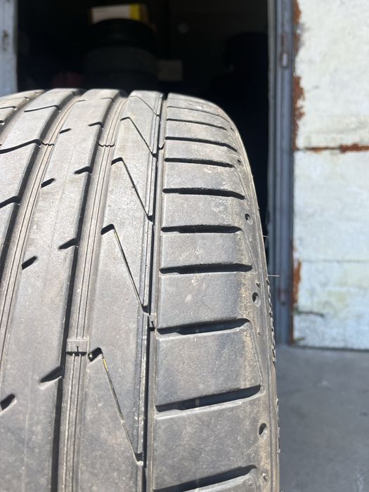 2 бр. летни гуми 225/40/18 Hankook AO 7 mm DOT 4421