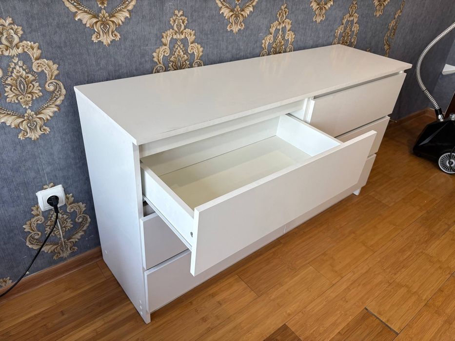Комод белый 140см