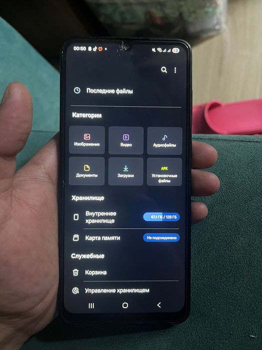 Продам телефон samsung a05