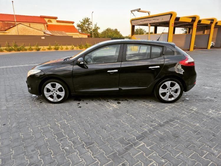 Renault Megane III, 2010 Euro 5, 1.5 DCi 110 cp, VARIANTE
