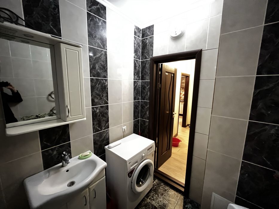 Сдам квартиру помясечно